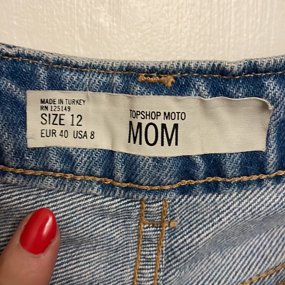 Topshop Highwaisted jean short, Mom style - Picture 8 of 9